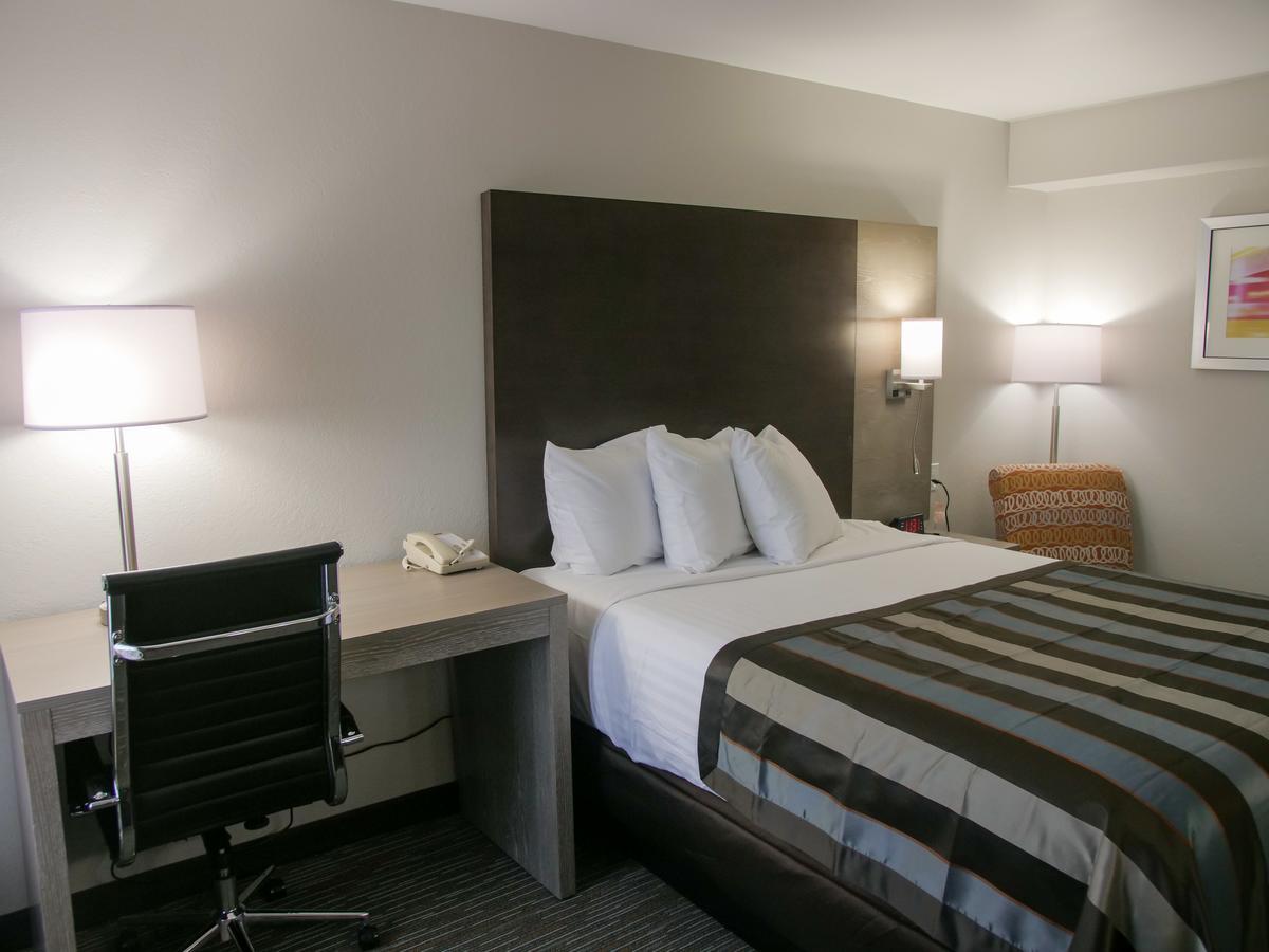 Wingate By Wyndham Louisville Airport Expo Center Eksteriør bilde